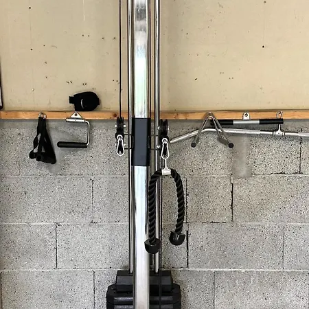 - Bright, Spacious, Comfortable Appartamento